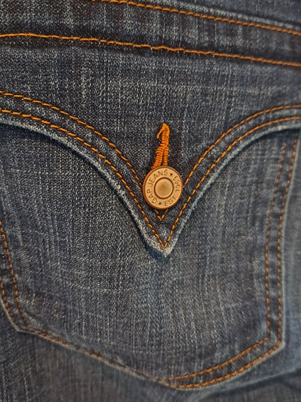 Gap Curvy Low Rise - Picture 4 of 4